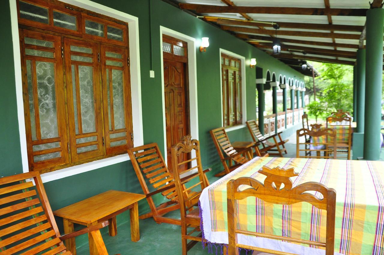 Rock Lake Home Stay Sigirija Zewnętrze zdjęcie
