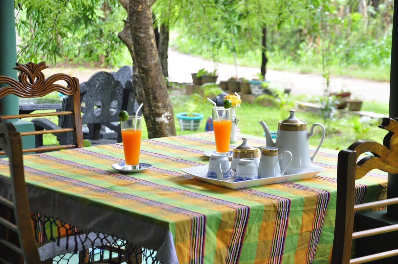 Rock Lake Home Stay Sigirija Zewnętrze zdjęcie